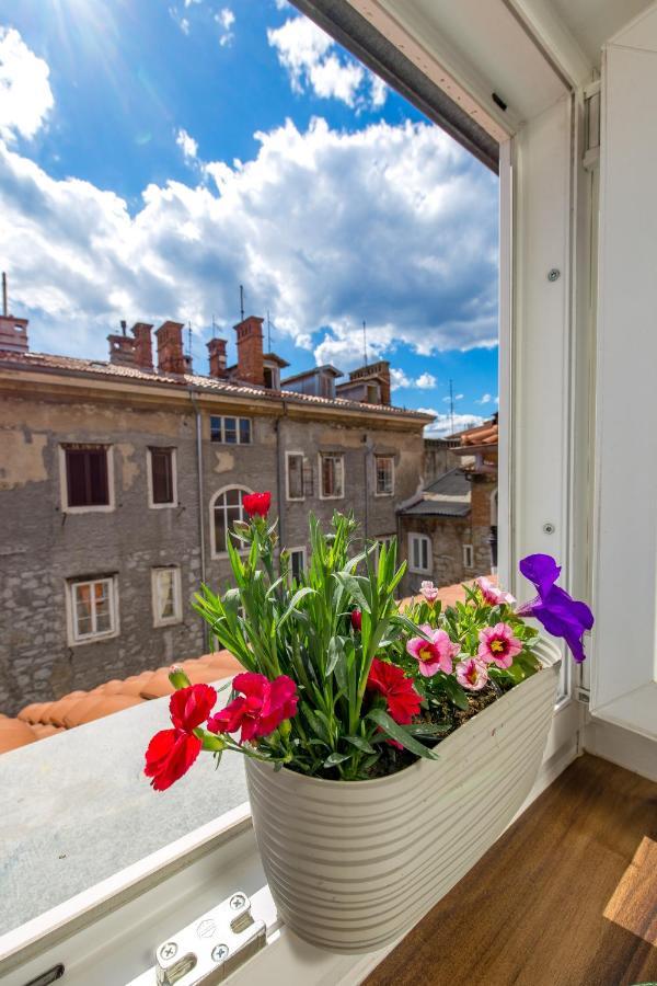 Bella Ciao Apartments Риека Экстерьер фото