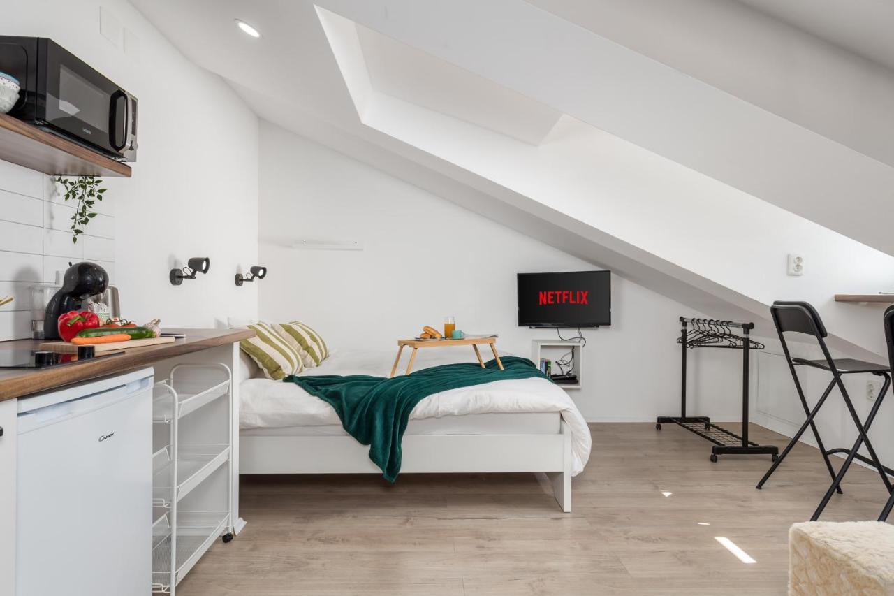 Bella Ciao Apartments Риека Экстерьер фото