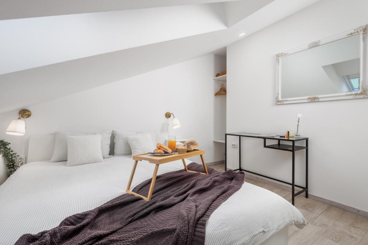 Bella Ciao Apartments Риека Экстерьер фото
