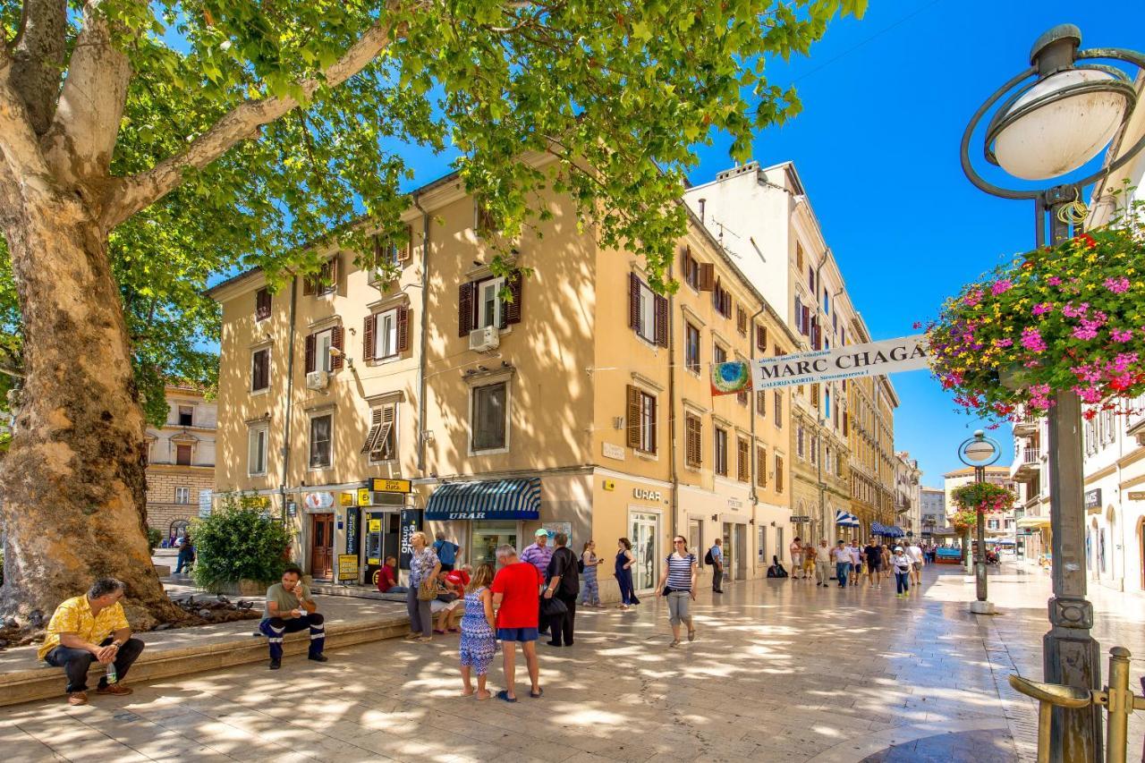 Bella Ciao Apartments Риека Экстерьер фото